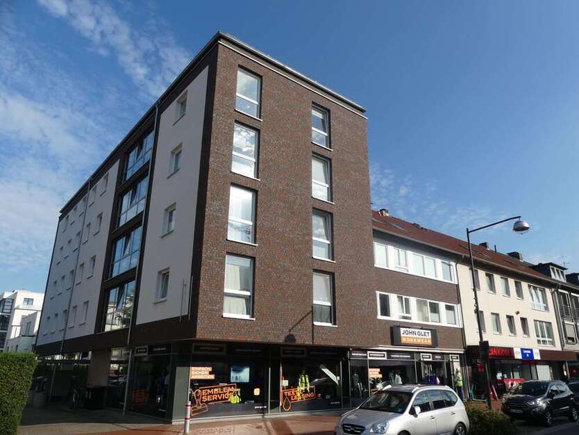 Wohnung zum Mieten in Langenhagen 352 € 23.44 m²