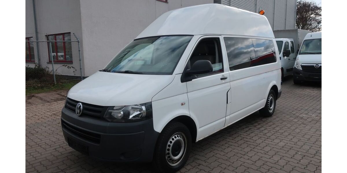 VW T5 Transporter 277.061 km 8.900 &euro; Hannover 30179