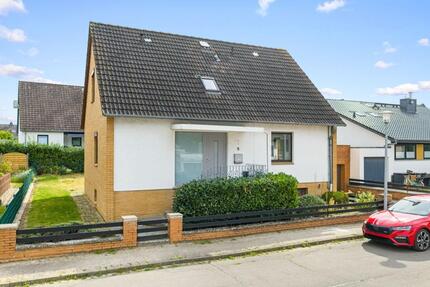 **Provisionsfrei** Modern, freistehend in Sackgassenlage! zimmer