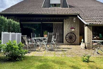 Haus Burgwedel - 8.5 Zimmer, 304 m&sup2;, 567.500&euro; | Angebot:26385992