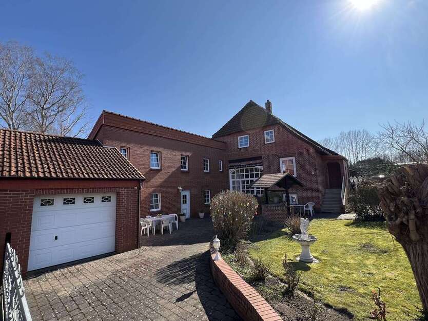 Haus zum Kaufen in Hemmingen 845.000 € 262 m²