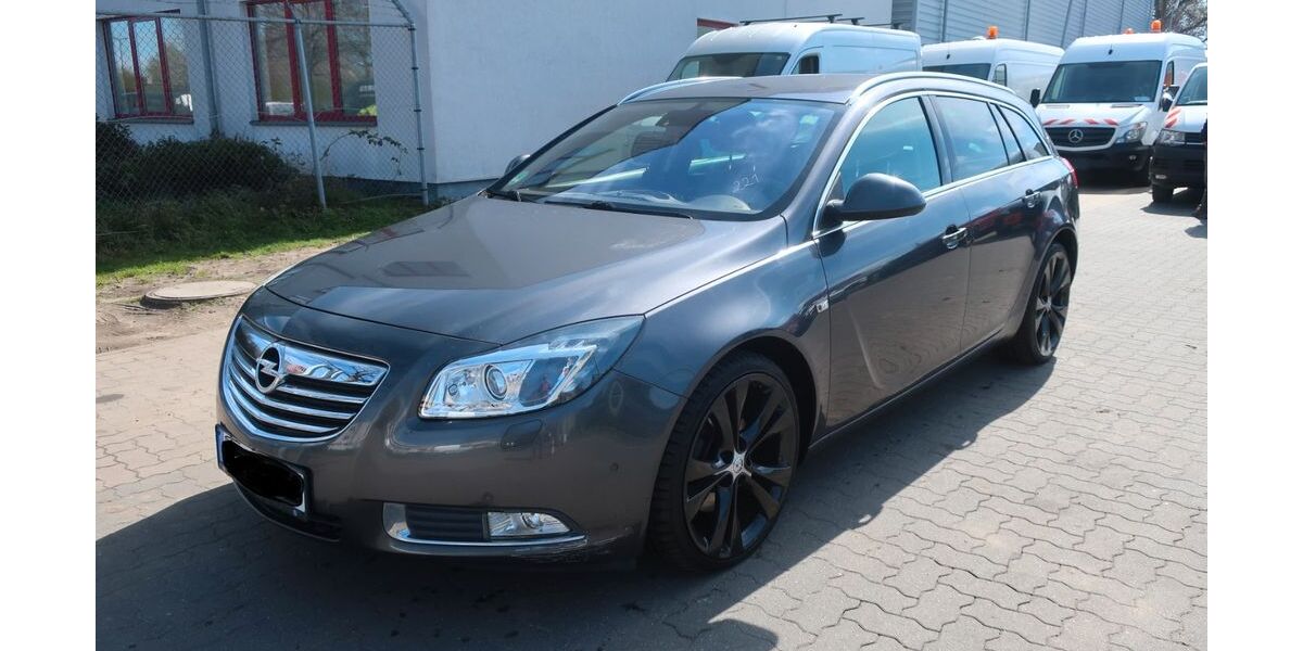 Opel Insignia 235.393 km 4.300 &euro; Hannover 30179