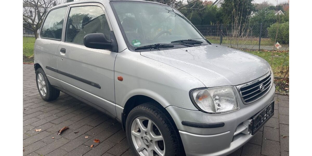 Daihatsu Cuore 131.983 km 2.399 &euro; Hannover 30629