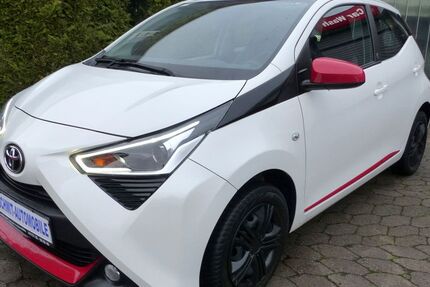 Toyota Aygo (X) 26.900 km 12.995 € Hannover 30179