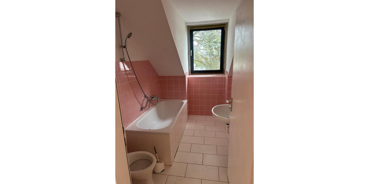 Etagenwohnung Hannover Buchholz-Kleefeld - 3 Zimmer, 65 m&sup2;, 950&euro; | Angebot:27610143