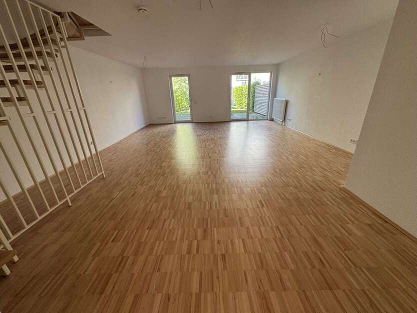 Haus zum Mieten in Hannover 1.402 € 133.4 m²