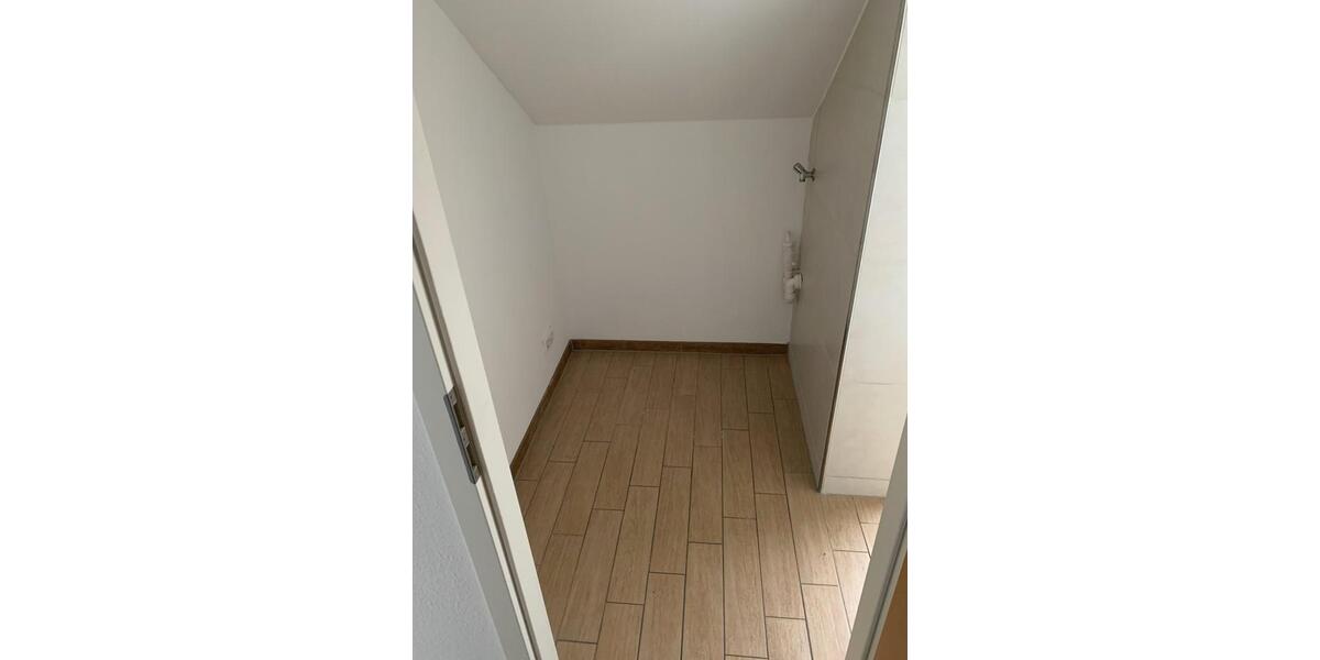 Dachgeschoßwohnung Hannover Misburg-Anderten - 3 Zimmer, 69 m&sup2;, 800&euro; | Angebot:25474168