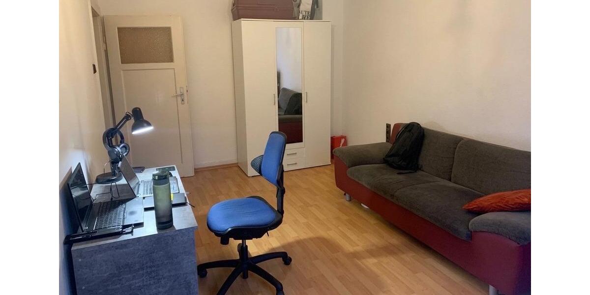 Etagenwohnung Hannover Vahrenwald-List - 3 Zimmer, 19 m&sup2;, 525&euro; | Angebot:27553597