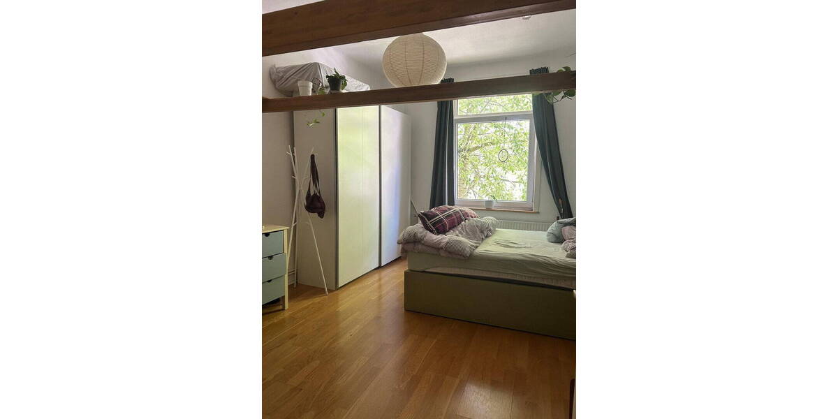 Etagenwohnung Hannover Linden-Süd - 3 Zimmer, 84 m&sup2;, 1.000&euro; | Angebot:26809429