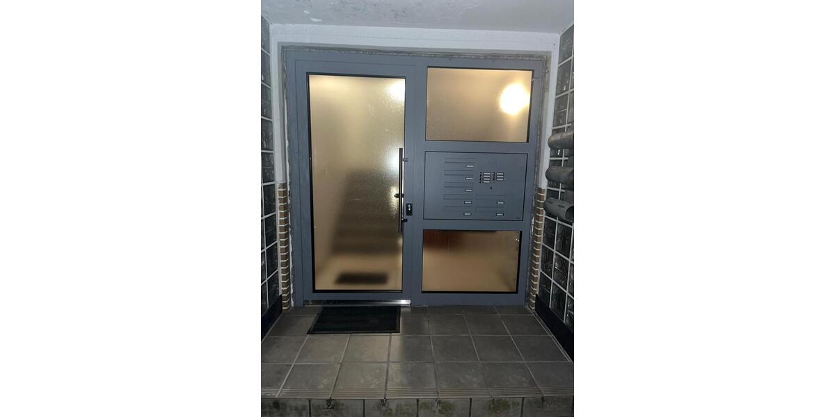 Sanierte Wohnung inkl. Kamin 3 zimmer