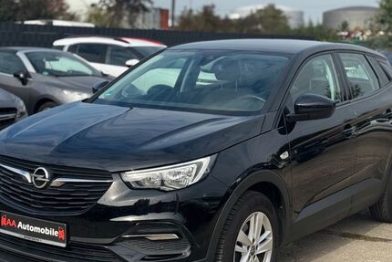 Opel Grandland (X) 65.000 km 9.999 € Hannover 30453