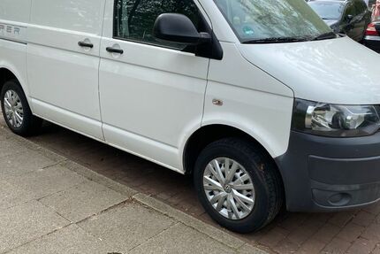 VW T5 Transporter 250.000 km 5.900 &euro; Hannover 30657