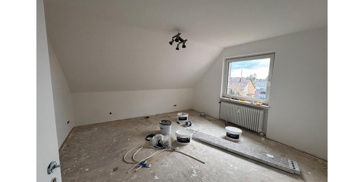 Dachgeschoßwohnung Lehrte - 3 Zimmer, 75 m&sup2;, 812&euro; | Angebot:25547945
