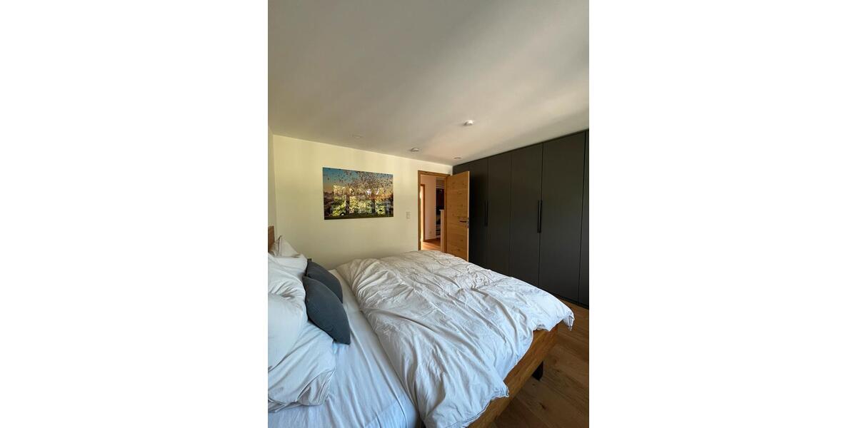 Dachgeschoßwohnung Isernhagen - 2.5 Zimmer, 84 m&sup2;, 1.598&euro; | Angebot:26255399