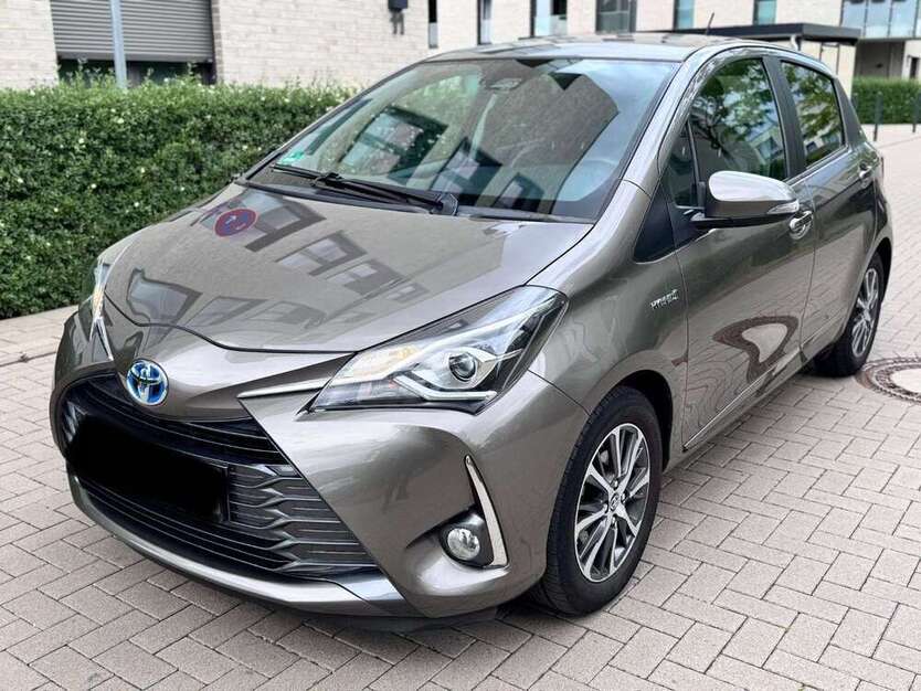 Yaris