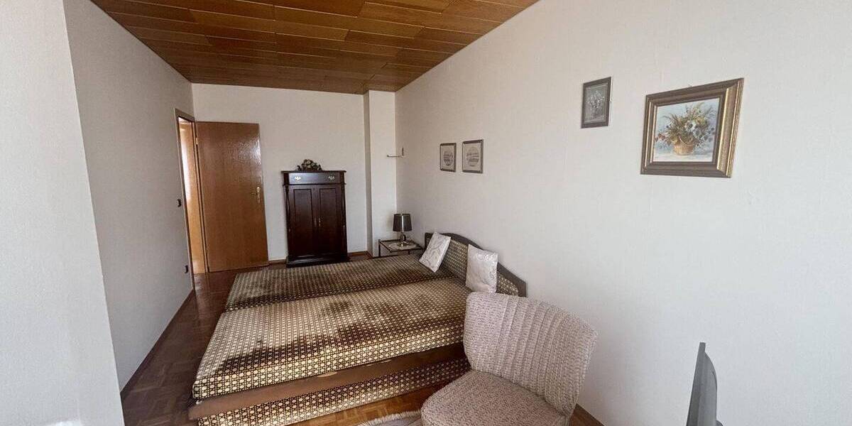 Reihenmittelhaus Garbsen Altgarbsen - 5 Zimmer, 94 m&sup2;, 295.000&euro; | Angebot:26319077