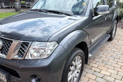 Nissan Pathfinder 194.633 km 13.800 &euro; Burgwedel 30938