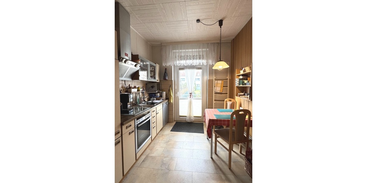 Doppelhaushälfte mit historischem Charme 6 zimmer