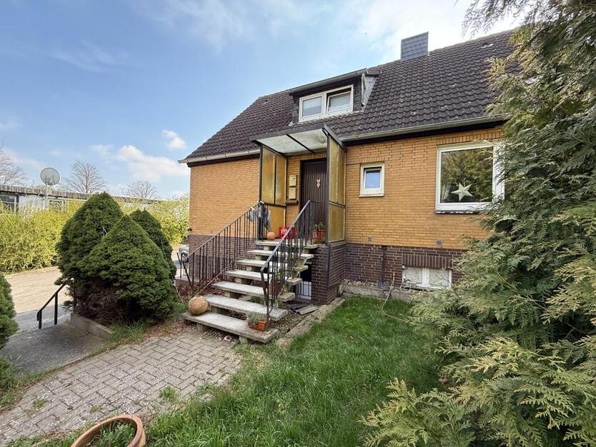 Exklusives 3-Familienhaus am Feldrand von Ronnenberg