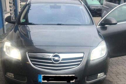 Opel Insignia 235.000 km 3.999 &euro; Hannover 30179