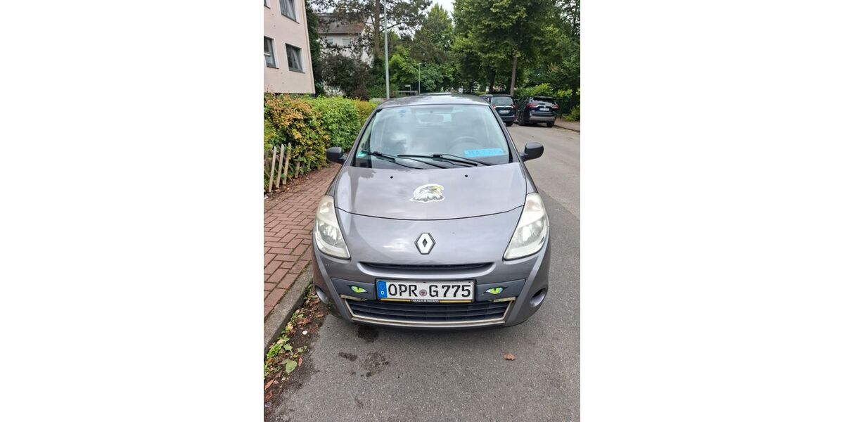 Renault Clio 168.761 km 2.750 &euro; garbsen 30823