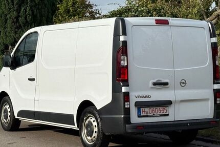 Opel Vivaro 77.500 km 11.999 &euro; Hannover 30179
