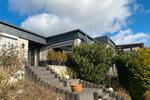 Bungalow, voll unterkellert, mit tollem Ausblick, idyllische Lage