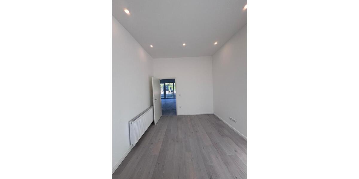 Terrassenwohnung Hannover Bothfeld-Vahrenheide - 2 Zimmer, 60 m&sup2;, 1.247&euro; | Angebot:26414950