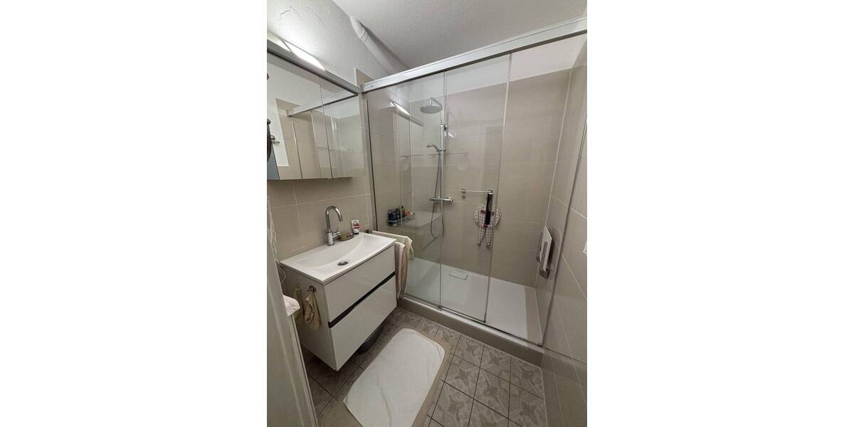 Etagenwohnung Hannover Ledeburg - 3 Zimmer, 72 m&sup2;, 139.000&euro; | Angebot:26275032