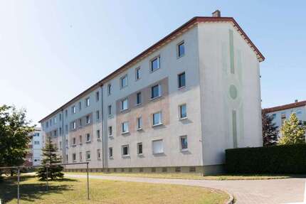 Wohnung zum Mieten in Lauta 465 € 77.22 m²