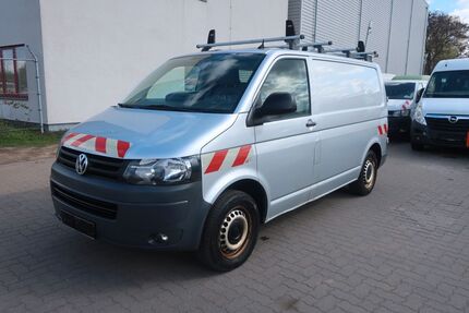 VW T5 Transporter 174.059 km 11.900 &euro; Hannover 30179