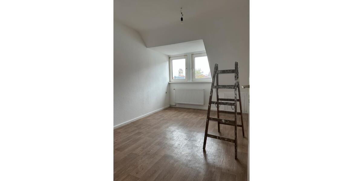 3 Zimmer Küche Bad DG 2. OG 3 zimmer