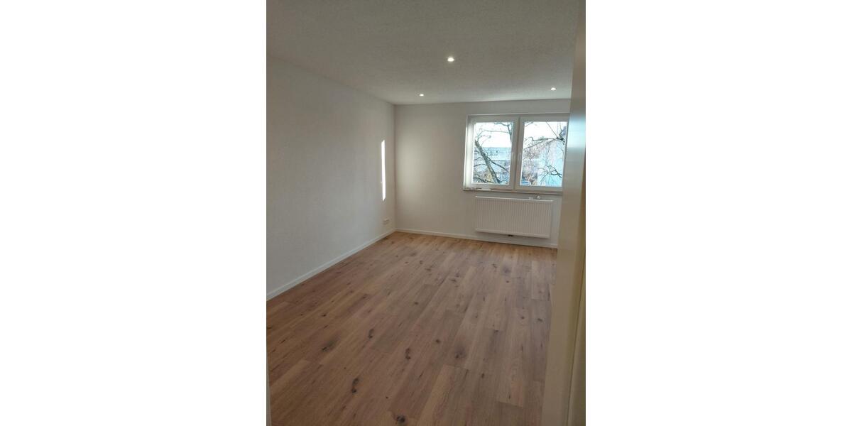 Etagenwohnung Burgdorf - 4 Zimmer, 86 m&sup2;, 230.000&euro; | Angebot:25757329
