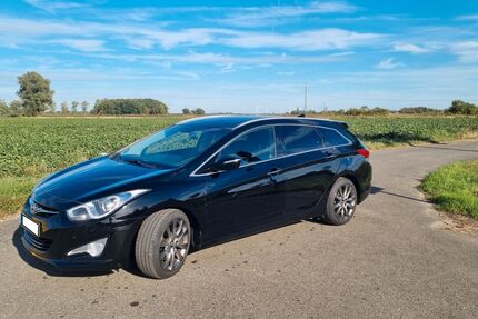 Hyundai i40 160.000 km 6.500 &euro; Sehnde 31319