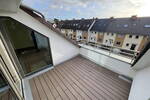 Kernsanierte Dachgeschoßwohnung mit Dachterrasse