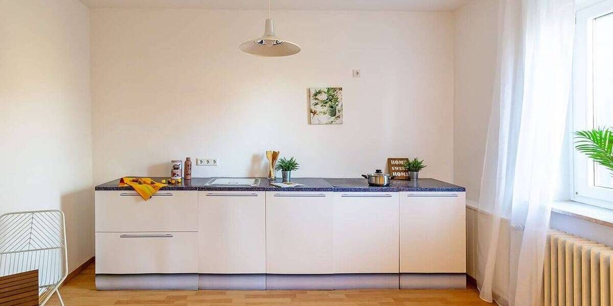 Endlich Eigentum: 2 große helle Zimmer, wertbeständig mit Gartenanteil 2 zimmer