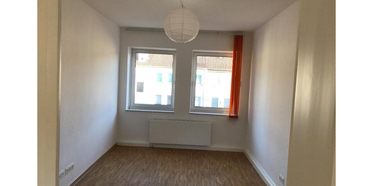 Etagenwohnung Hannover Vahrenwald-List - 3 Zimmer, 63 m&sup2;, 950&euro; | Angebot:25523908