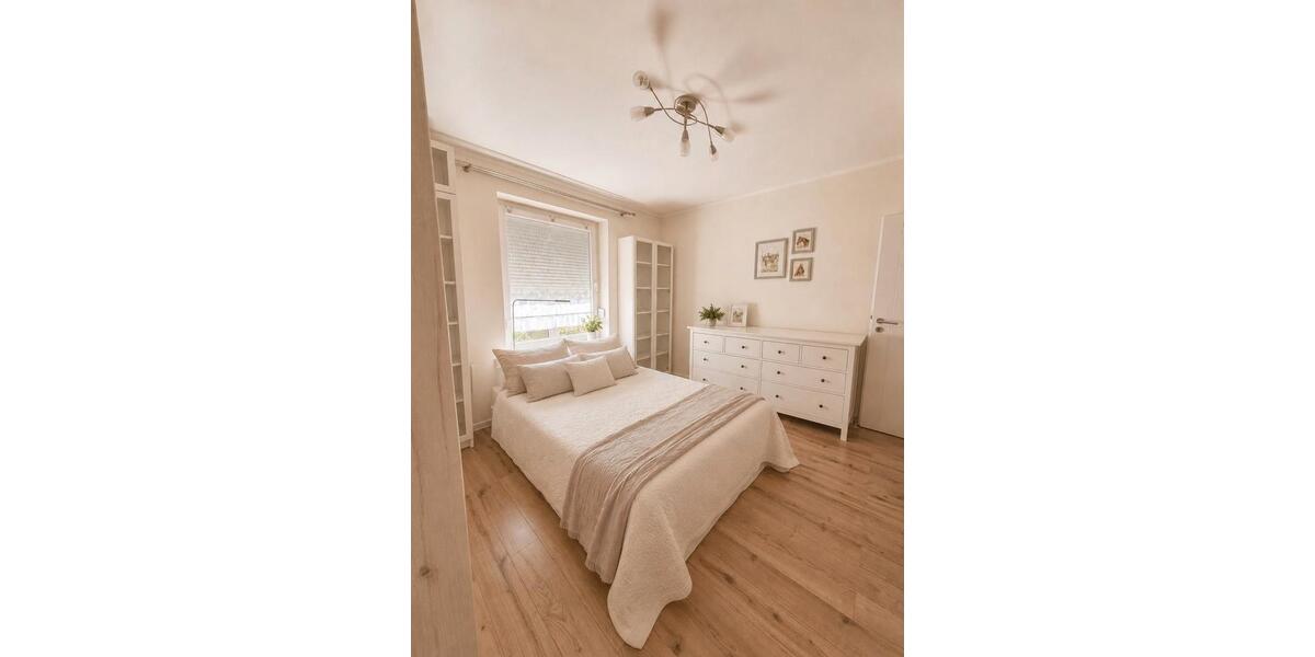 Reihenhaus Garbsen - 5.5 Zimmer, 135 m&sup2;, 360.000&euro; | Angebot:27229418