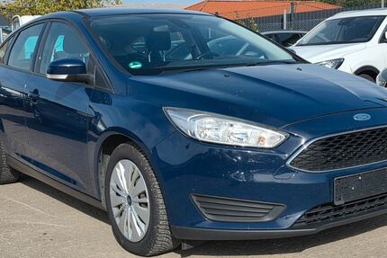 Ford Focus 136.256 km 4.710 &euro; Garbsen 30827