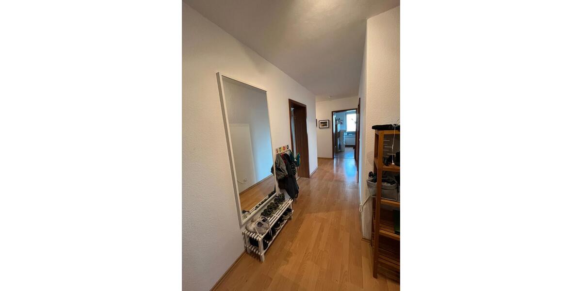 Etagenwohnung Hannover Herrenhausen-Stöcken - 3 Zimmer, 104 m&sup2;, 1.050&euro; | Angebot:27625415