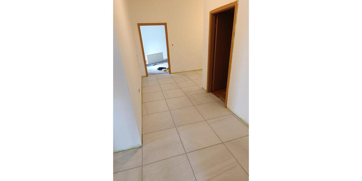 Etagenwohnung Bad Münder am Deister - 4.5 Zimmer, 128 m&sup2;, 920&euro; | Angebot:27605254