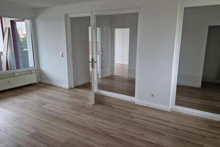 Wohnung Hannover Bothfeld-Vahrenheide - 2 Zimmer, 70 m&sup2;, 1.100&euro; | Angebot:27580798
