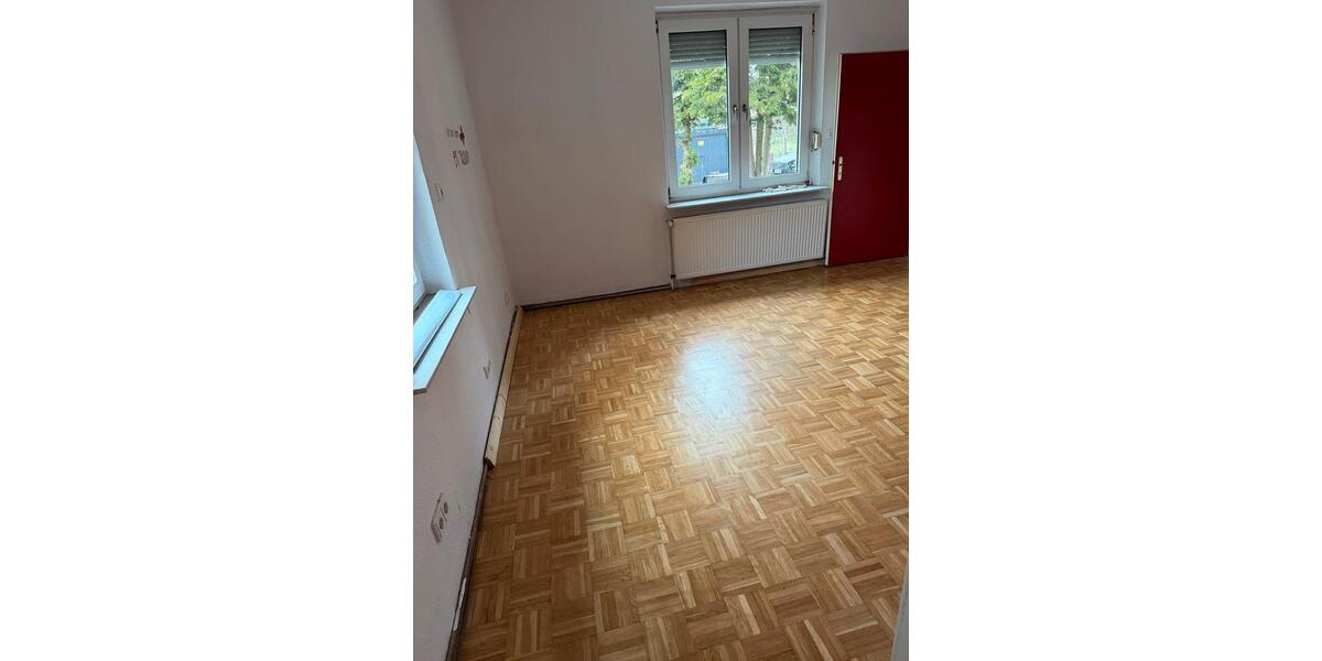 Einfamilienhaus Wedemark - 7 Zimmer, 180 m&sup2;, 285.000&euro; | Angebot:26091118