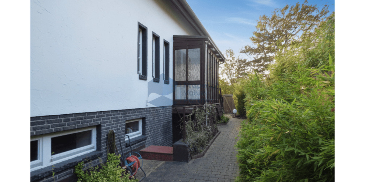 Einfamilienhaus Hannover Davenstedt - 7 Zimmer, 181 m&sup2;, 420.000&euro; | Angebot:26826048