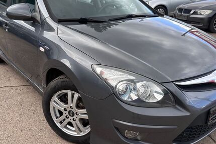Hyundai i30 175.000 km 3.990 € Hannover 30629