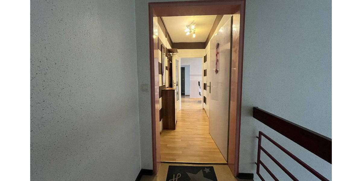 Etagenwohnung Hannover Marienwerder - 4 Zimmer, 88 m&sup2;, 1.180&euro; | Angebot:26563839