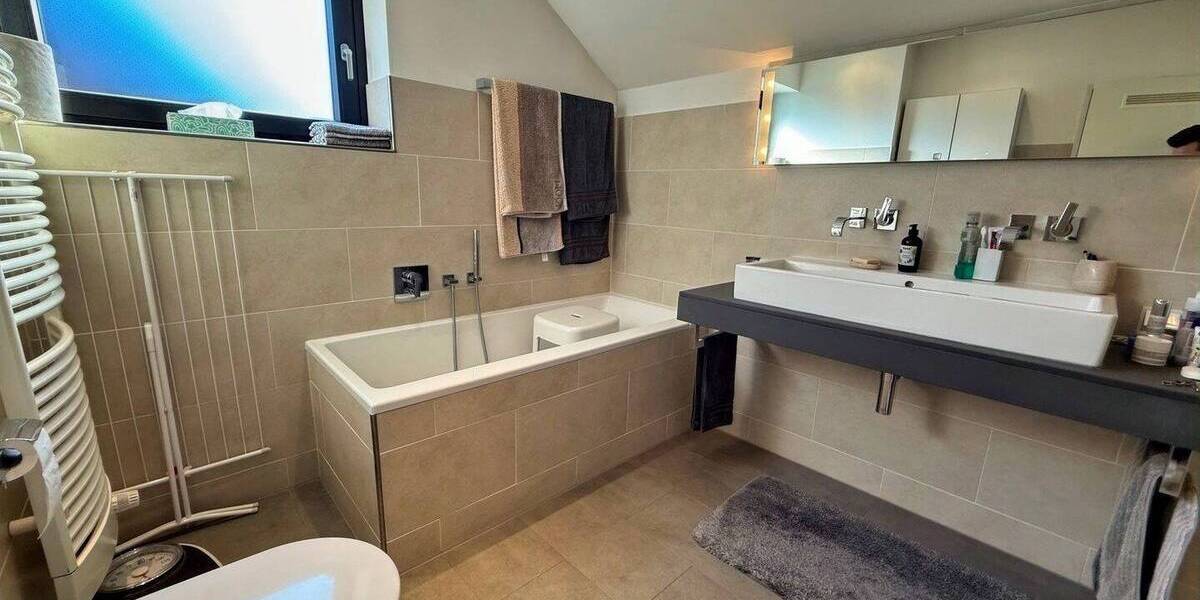 Doppelhaushälfte Hannover Davenstedt - 3 Zimmer, 132 m&sup2;, 475.000&euro; | Angebot:26065111