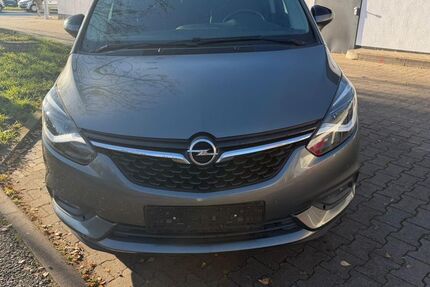 Opel Zafira 104.000 km 10.990 &euro; Hannover 30177