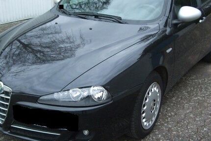 Alfa Romeo 147 154.704 km 999 &euro; Hannover 30519