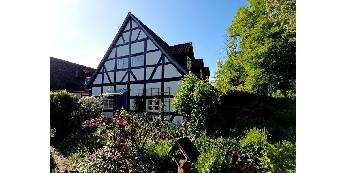 Einfamilienhaus Hannover Mitte - 5 Zimmer, 187 m&sup2;, 480.000&euro; | Angebot:27126822